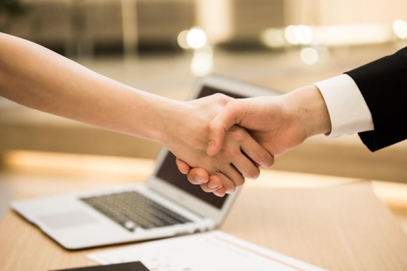 ファクタリング利用中に他社に乗り換えることは可能？