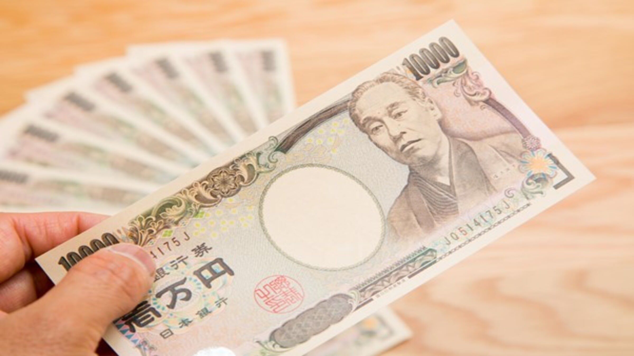 ※ご希望額に対応中(一時お値下げ) ① 1万円からでも買取可！少額買取に対応しているファクタリング