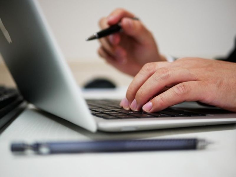 審査に通りやすいビジネスローンの特徴